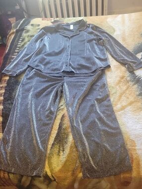 Jessica Simpson Shimmery Pajama Set NWOT